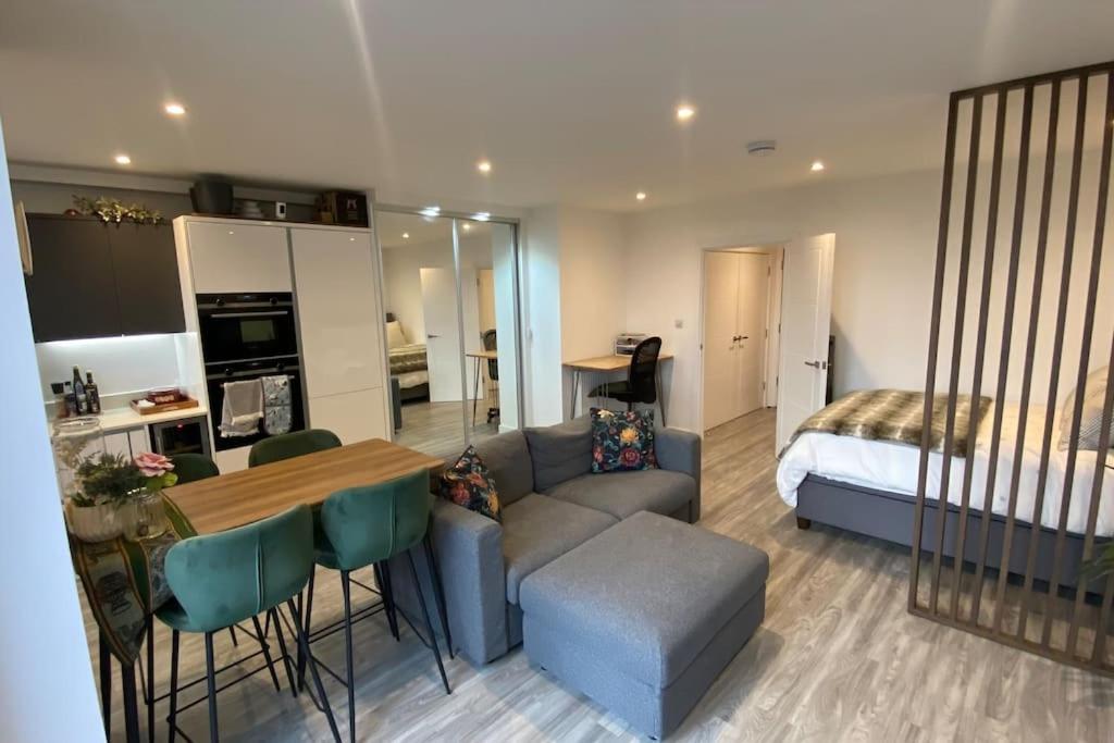 London Luxe: Stylish Studio Eksteriør bilde